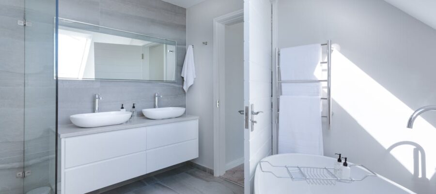 découvrez notre collection de salles de bains modernes et fonctionnelles. transformez votre espace avec des designs élégants, des équipements de qualité et des conseils de décoration pour un intérieur raffiné et pratique.
