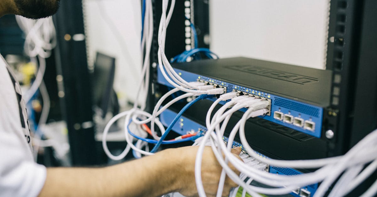 découvrez notre sélection de switchs performants pour optimiser votre réseau. que vous ayez besoin d'un switch réseau pour votre bureau ou pour votre domicile, nous avons des solutions adaptées à vos besoins en matière de connectivité et de vitesse.