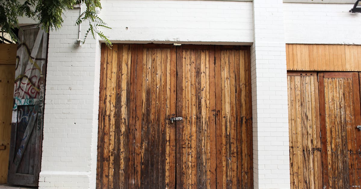 découvrez notre sélection de serrures de porte, alliant sécurité et design. protégez votre maison avec des solutions innovantes et fiables adaptées à vos besoins.