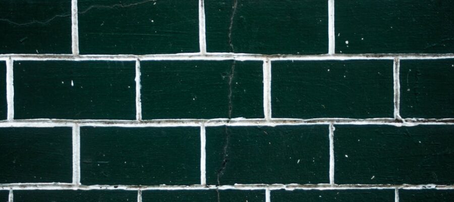 découvrez tout sur le ciment de jointoyage : ses types, ses applications et conseils d'utilisation pour un résultat optimal dans vos projets de carrelage.