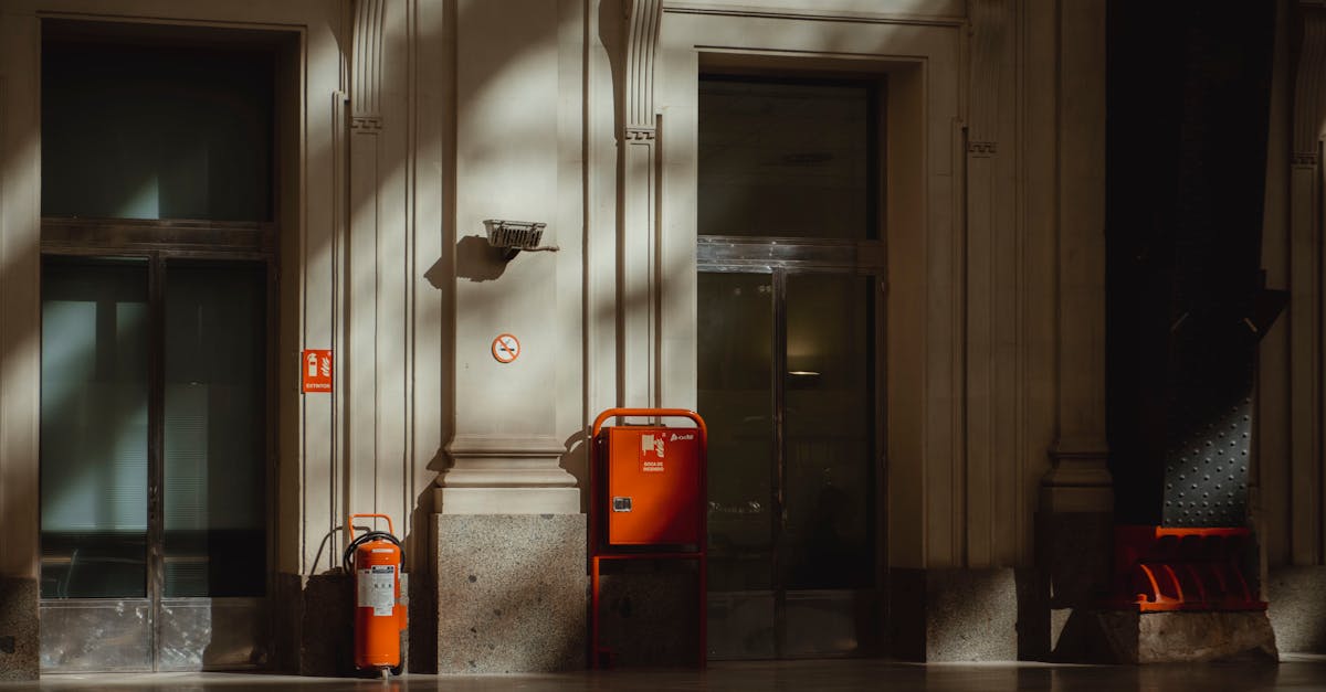 découvrez les coûts d'installation des portes intérieures, incluant les différents facteurs à considérer, des conseils pour économiser et des options pour tous les budgets. simplifiez votre projet de rénovation avec les informations essentielles sur les prix et les services disponibles.