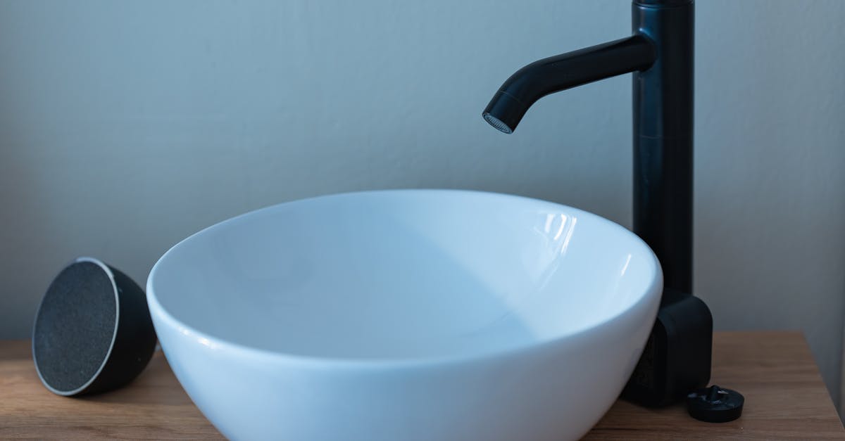 découvrez notre guide complet pour l’évacuation de l’évier : conseils pratiques, étapes d’installation et solutions pour éviter les bouchons. facile et rapide à comprendre, idéal pour tous vos projets de plomberie domestique.