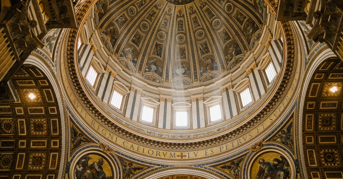 découvrez toutes les techniques, conseils et idées pour réussir la peinture de plafond. apprenez à transformer votre intérieur avec une peinture de plafond soignée et professionnelle.