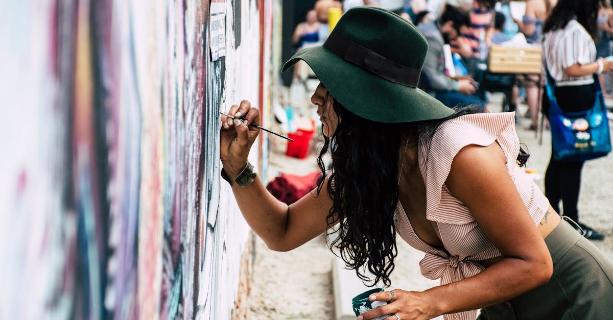 découvrez l'univers de la peinture : techniques, conseils, inspirations et astuces pour débutants et passionnés. explorez styles, artistes et tendances du monde de l'art pictural.