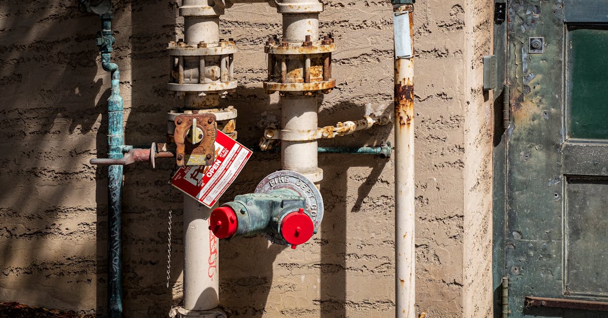 découvrez tout ce qu'il faut savoir sur les compteurs d'eau : fonctionnement, installation, entretien et astuces pour maîtriser votre consommation d'eau au quotidien.