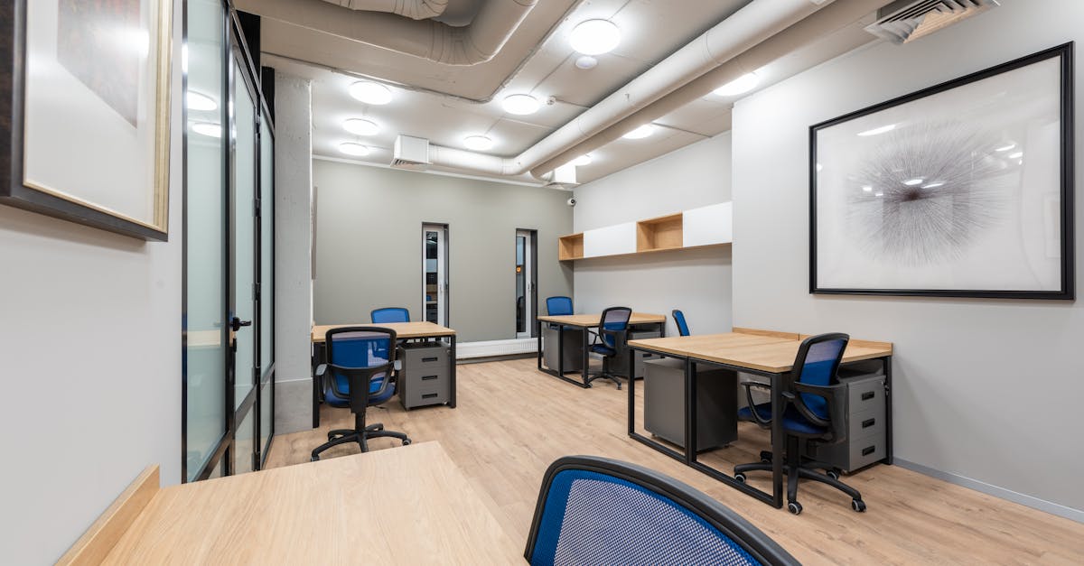 découvrez nos services professionnels d'installation de conduits d'air pour garantir une ventilation optimale et une qualité d'air saine dans votre maison ou entreprise.