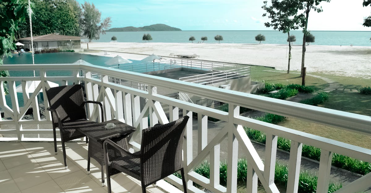 découvrez comment aménager, décorer et entretenir votre balcon pour en faire un espace de détente convivial, quelles que soient sa taille et son exposition.