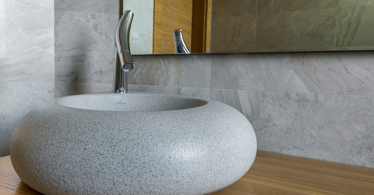 rénovez votre salle de bains avec des idées modernes et des conseils pratiques. découvrez les meilleures astuces pour transformer votre espace en alliant confort, style et fonctionnalité.
