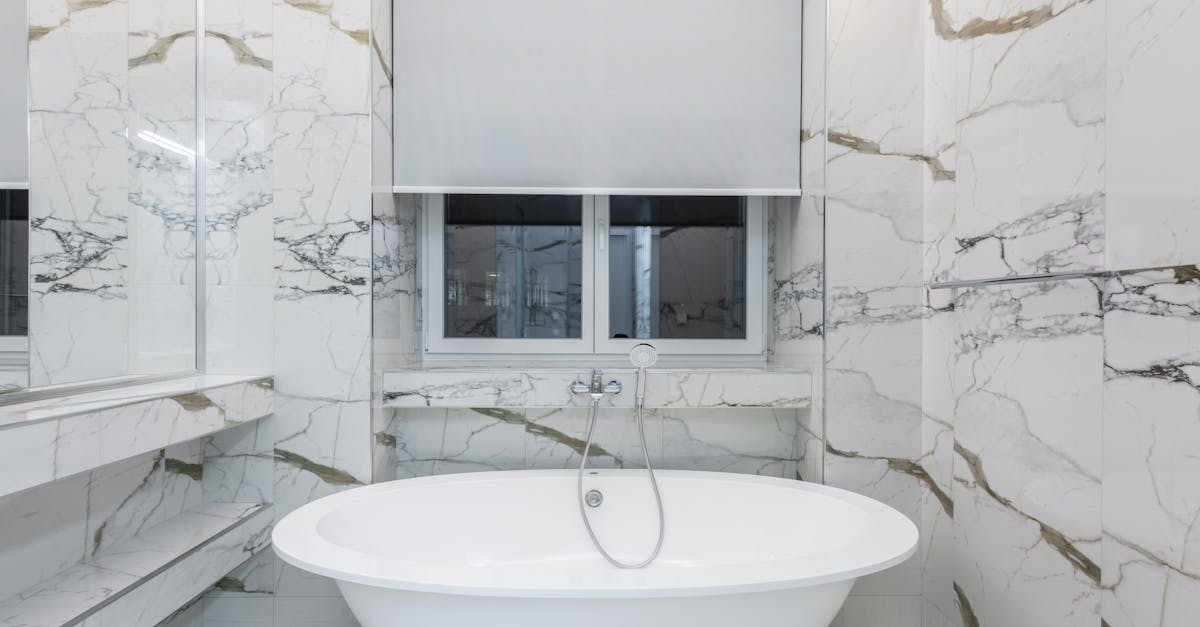 transformez votre salle de bain avec une rénovation moderne et élégante. découvrez nos conseils, inspirations et astuces pour réussir votre projet de rénovation de salle de bain.
