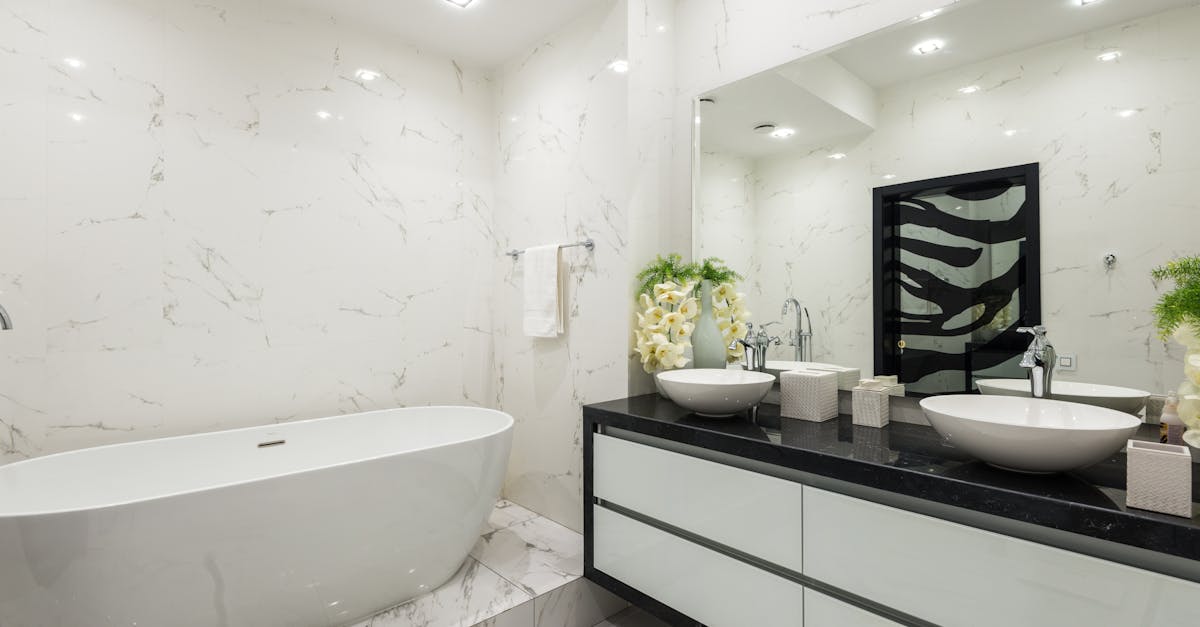 remplacez facilement votre robinet de baignoire grâce à nos conseils pratiques et découvrez les étapes essentielles pour une installation rapide et sans tracas. trouvez les meilleures astuces pour choisir le mitigeur adapté à votre salle de bain !