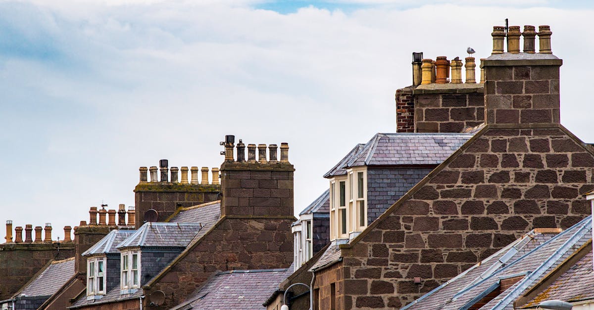 découvrez tout ce qu'il faut savoir sur les cheminées : types, installation, entretien et astuces pour optimiser le chauffage de votre maison. conseils et guides pour bien choisir votre cheminée.