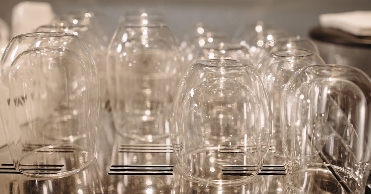 découvrez tout ce qu'il faut savoir sur les lave-vaisselle : conseils d'achat, astuces d'entretien et comparatifs pour choisir le modèle adapté à vos besoins.