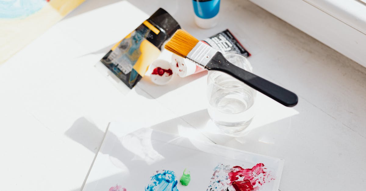 découvrez la peinture sur fibre de verre, une technique moderne qui apporte résistance et esthétisme aux surfaces. idéale pour la décoration intérieure et la protection des murs. conseils, idées et astuces pour réussir vos projets de peinture sur fibre de verre.