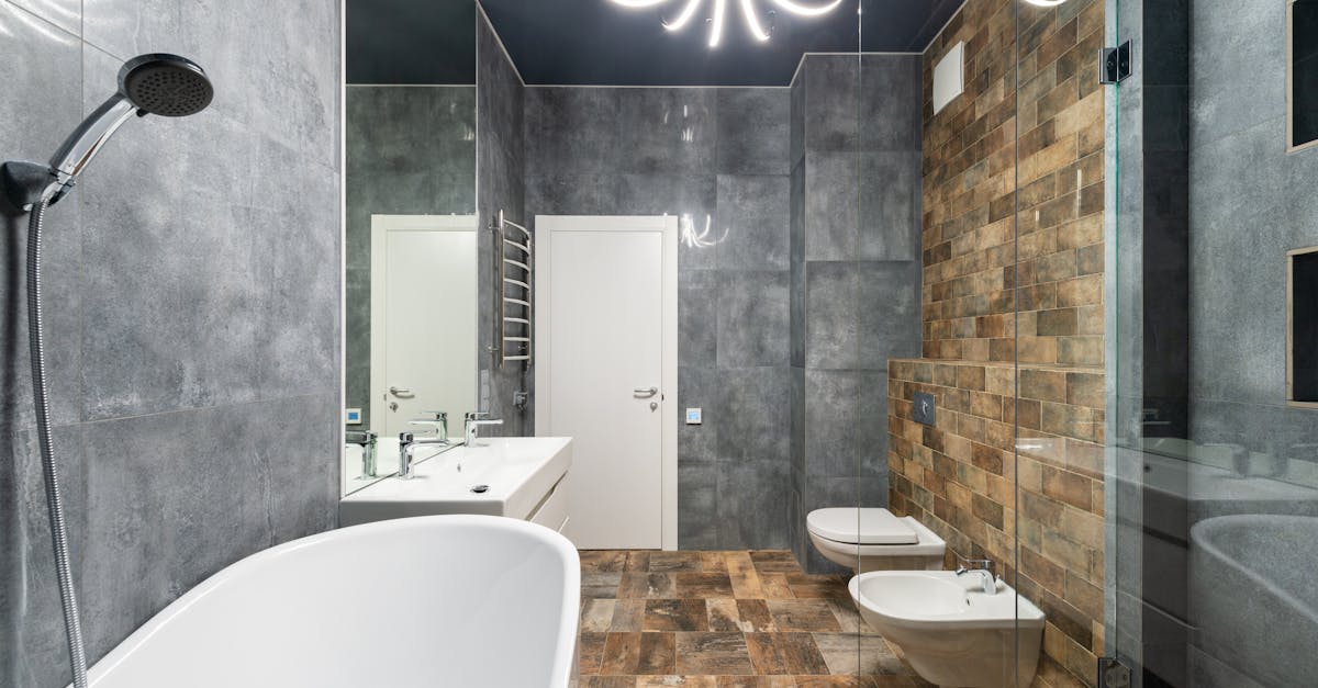 faites réparer votre porte de douche rapidement et efficacement. profitez d’un service professionnel pour tous types de réparations de portes de douche : verre cassé, rails coincés, poignées lâches. demandez votre devis gratuit !