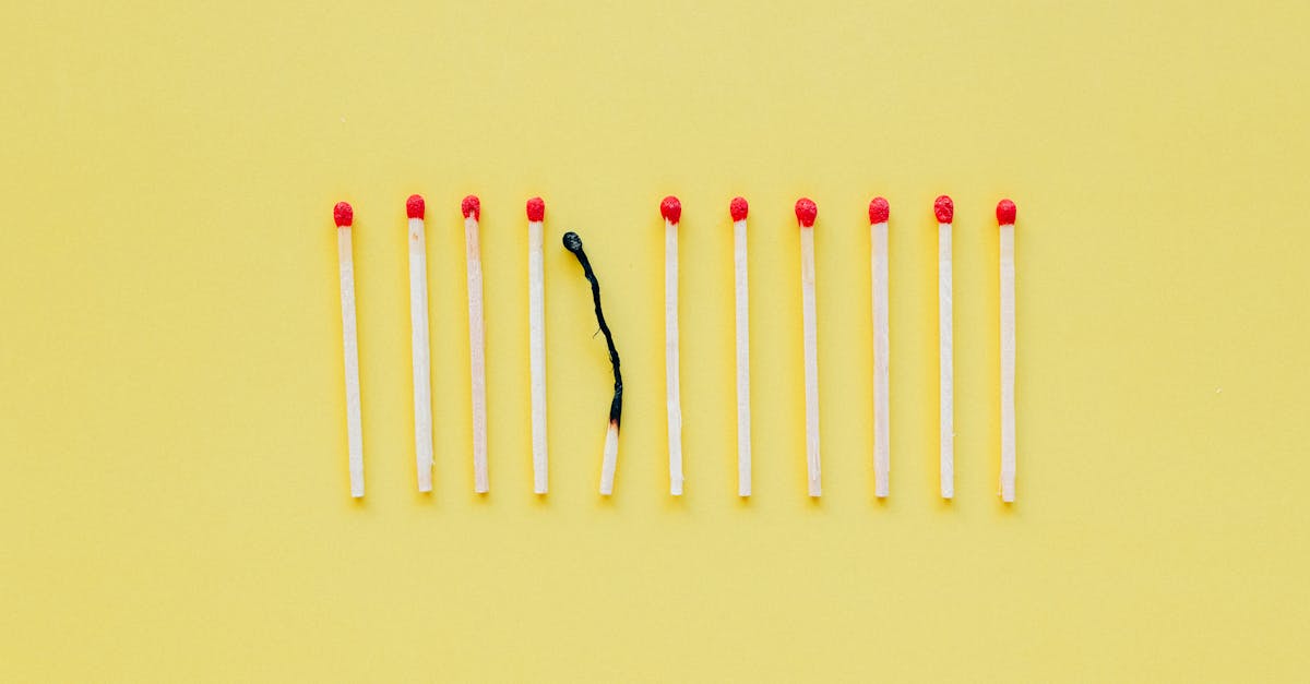 votre sèche-linge est en panne ? découvrez nos conseils et solutions pour diagnostiquer rapidement les causes possibles, effectuer les premières vérifications et savoir quand faire appel à un professionnel. réparez efficacement votre appareil !