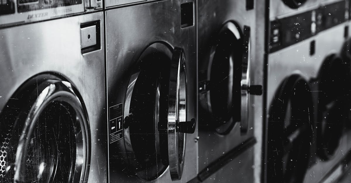 découvrez comment choisir la meilleure machine à laver adaptée à vos besoins : conseils, comparatifs et astuces pour optimiser votre lessive et économiser de l'énergie.