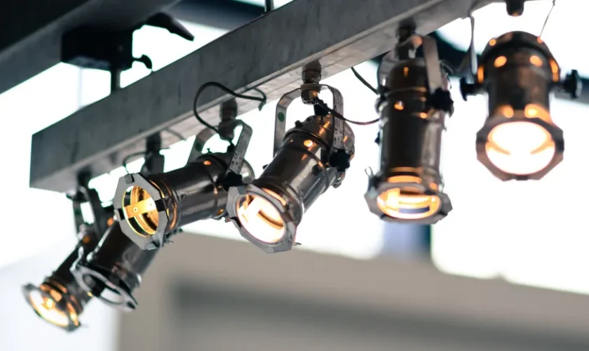Modern industrial spotlights mounted on a ceiling providing focused illumination.